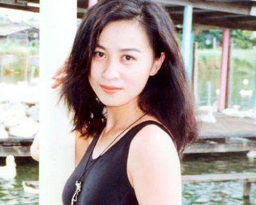 何超琼现任老公俞铮照片(何超琼和俞琤有无分手) 何超琼现任老公俞铮照片(何超琼和俞琤有无分手)