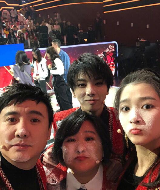 贾玲为什么叫小百灵、男神收割机、依兰爱情