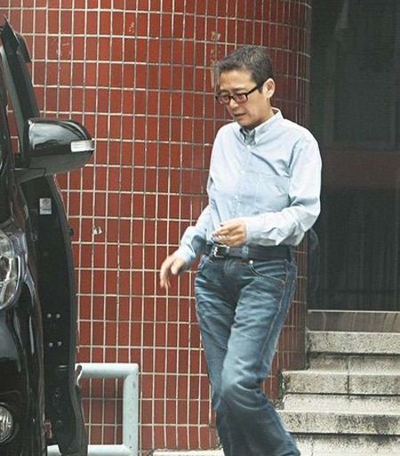 何超琼现任老公俞铮照片(何超琼和俞琤有无分手)