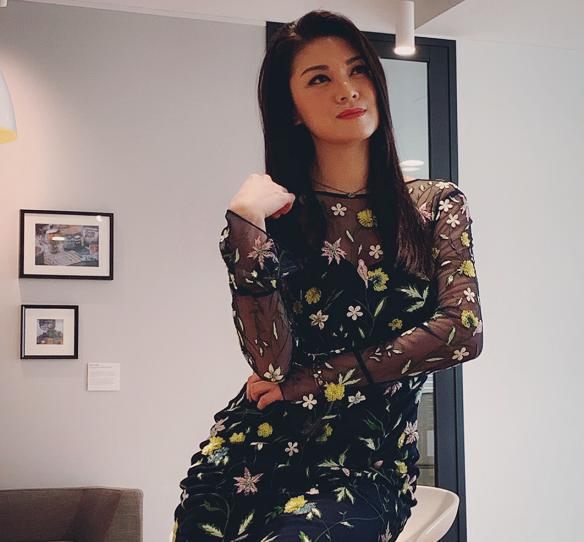 廖碧儿和杨幂谁漂亮?廖碧儿现状如何为什么 廖碧儿和杨幂谁漂亮?廖碧儿现状如何为什么