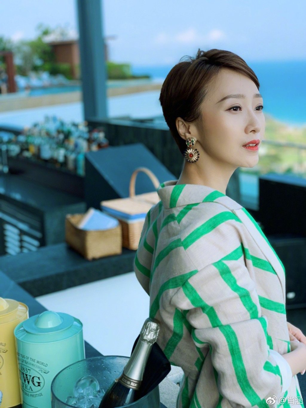 肖涵为什么不火总是在3线