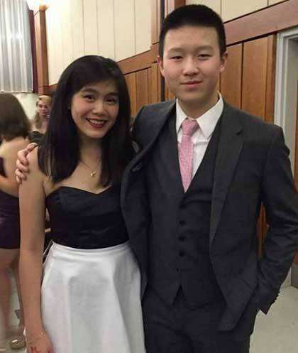 英如镝名字怎么讽刺了？英如镝和巴图有接触