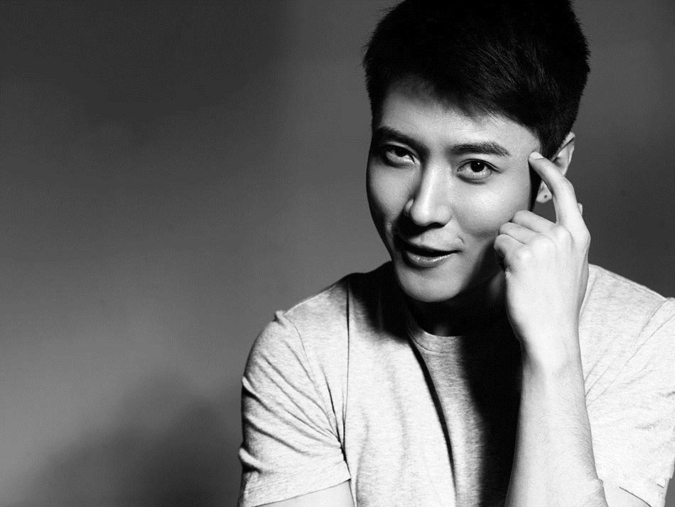 张丹峰是富二代吗？张丹峰和洪欣怎么认识的