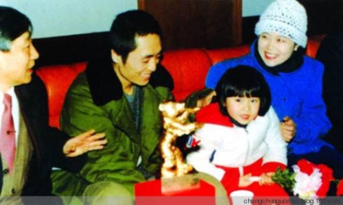 张艺谋前妻肖华现状照片(肖华与张艺谋的婚姻) 张艺谋前妻肖华现状照片(肖华与张艺谋的婚姻)