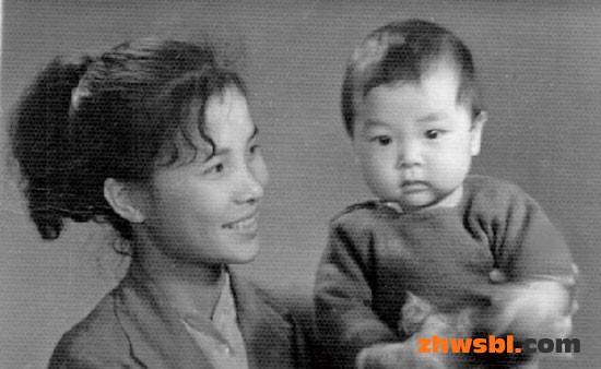 甄子丹母亲麦宝婵年轻照片(甄子丹女儿照片) 甄子丹母亲麦宝婵年轻照片(甄子丹女儿照片)