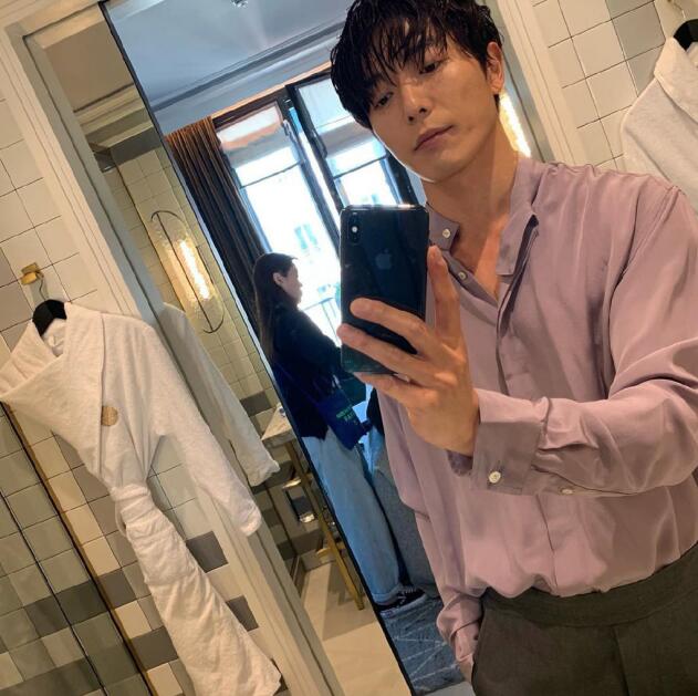 金材昱是不是同志(金材昱贴吧)