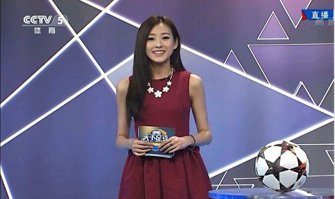 马凡舒走t台泳裤掉落视频截图 马凡舒走t台泳裤掉落视频截图