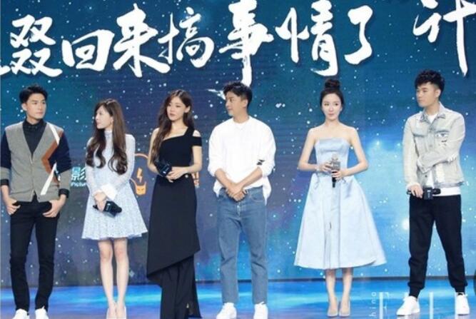 为什么说邓家佳是胡歌的恩人贵人？邓家佳老(胡歌邓家佳是好朋友吗)