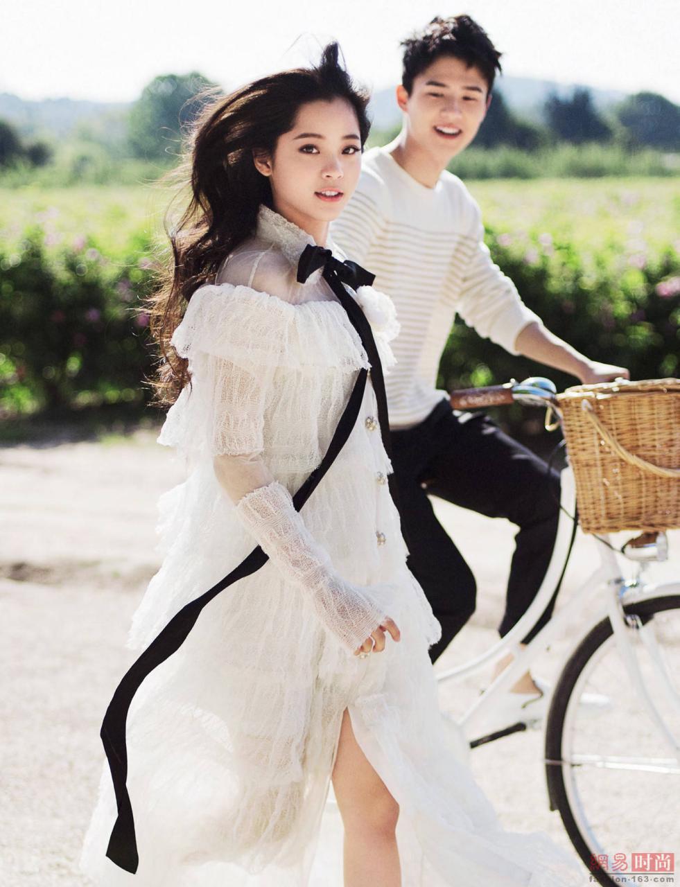 欧阳娜娜和王俊凯吻照曝光(王俊凯和欧阳娜娜接吻)