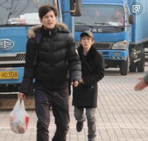 郭敬明是侏儒症吗(郭敬明畸形)