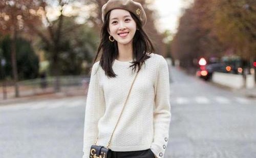 章泽天感慨生活不易是什么原因(为什么章泽天命那么好)