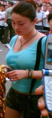 赵本山最性感的女徒弟关婷娜巨乳照片 赵本山最性感的女徒弟关婷娜巨乳照片