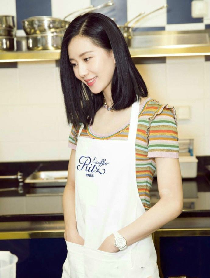 刘诗诗且丧外号是什么意思？刘诗诗的胸有多(刘诗文的外号)