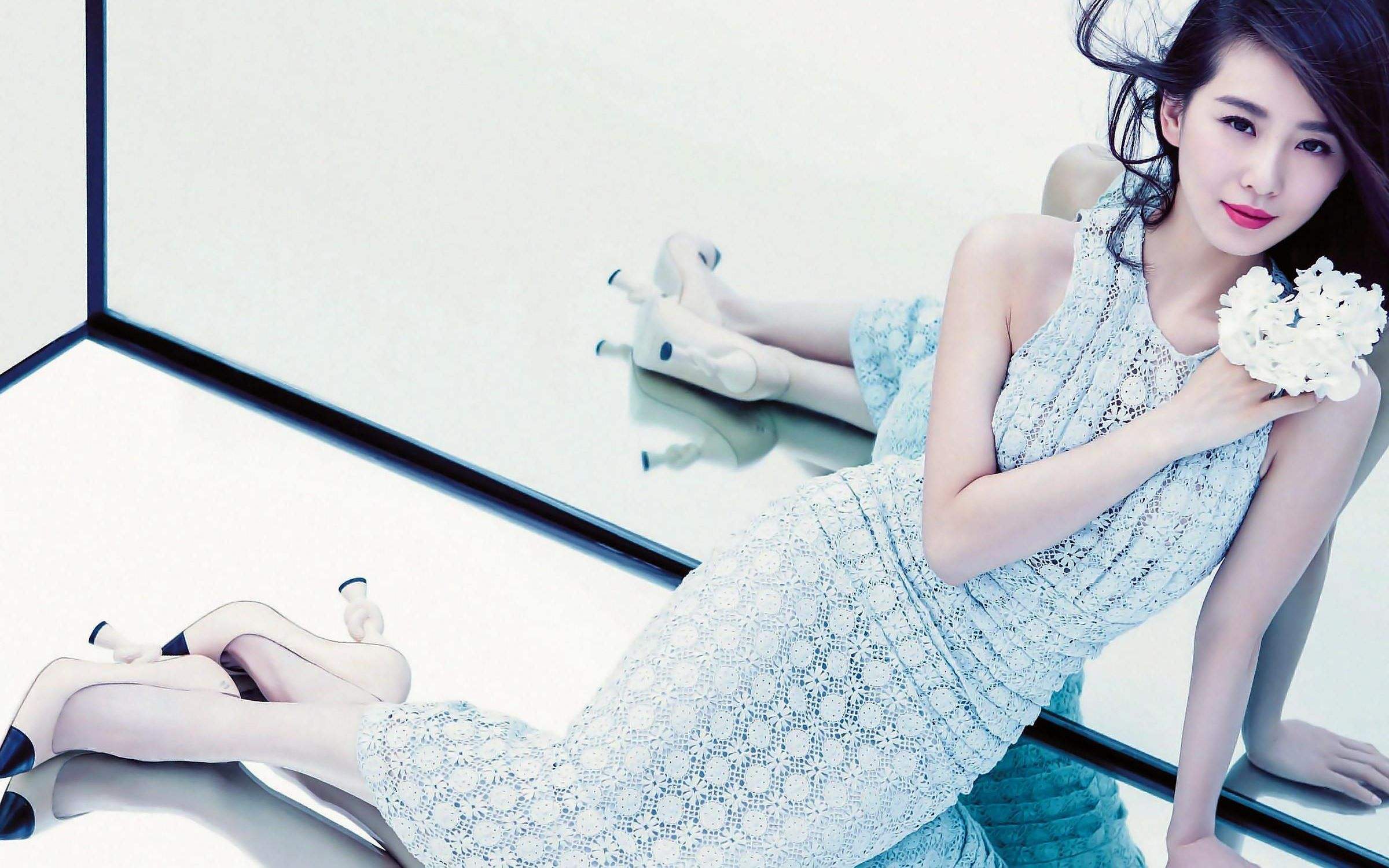 刘诗诗且丧外号是什么意思？刘诗诗的胸有多(刘诗文的外号)