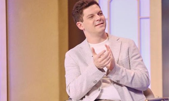 欢乐喜剧人和娇娇接吻的是谁(欢乐喜剧人偶像剧娇娇)