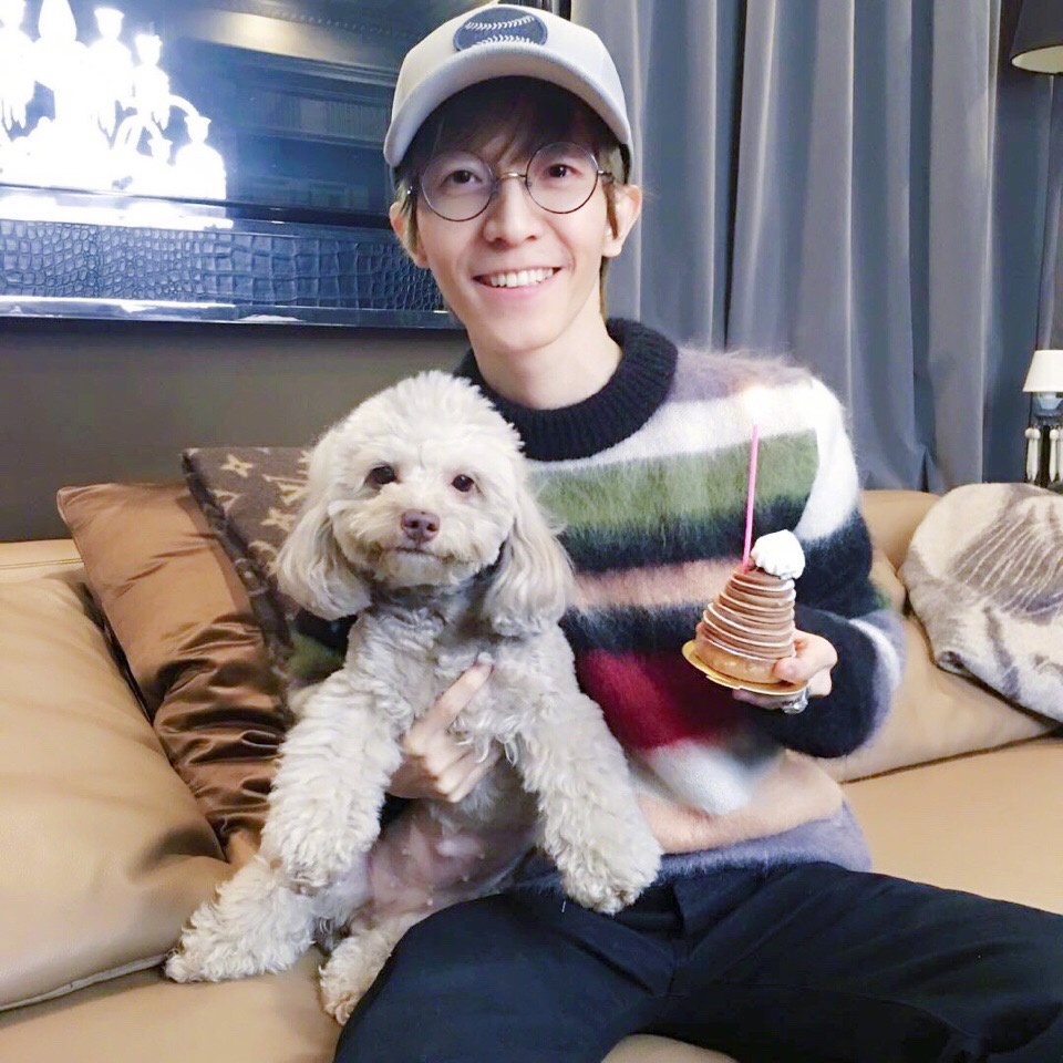 郭敬明矮是因为有病导致的吗(郭敬明为什么长得矮)