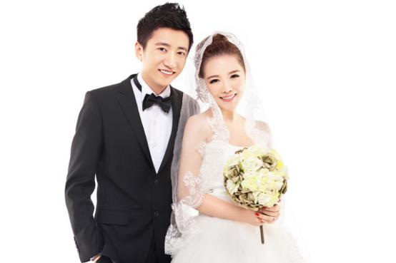 王韵壹现状如何还是光头吗(王韵壹有头发的图片) 王韵壹现状如何还是光头吗(王韵壹有头发的图片)