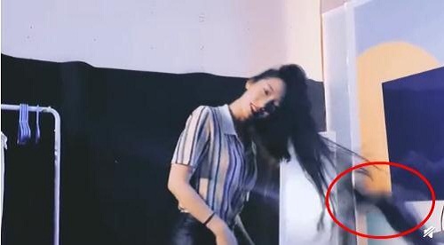 孟美岐甩飞假发片怎么回事(杨超越假发片)