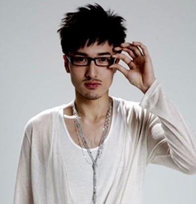 王传君微博关我屁事是什么梗？王传君我不喜