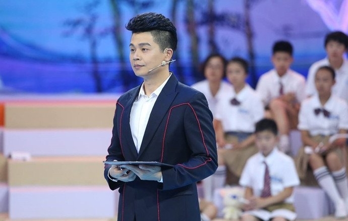 王牌对王牌主持人沈涛老婆身份(王牌对王牌主持人沈涛老婆资料) 王牌对王牌主持人沈涛老婆身份(王牌对王牌主持人沈涛老婆资料)