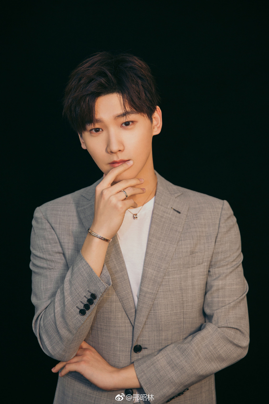 邢昭林为什么叫刑大大、月七？邢昭林梁洁是(邢昭林梁洁多少岁)