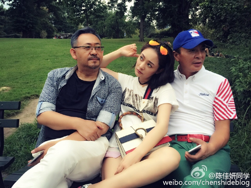 杨若兮和陈实相比谁漂亮