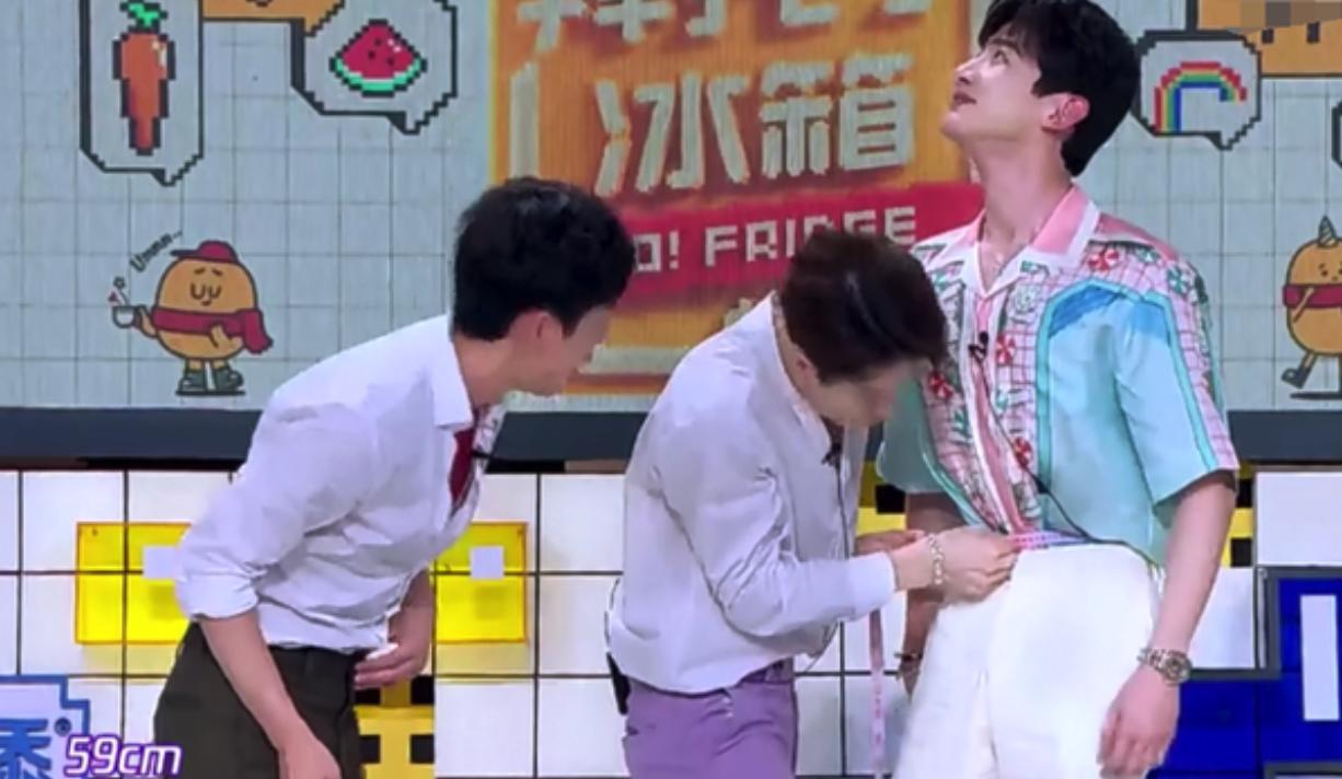 白敬亭腰围是多少(白敬亭胸围腰围) 白敬亭腰围是多少(白敬亭胸围腰围)