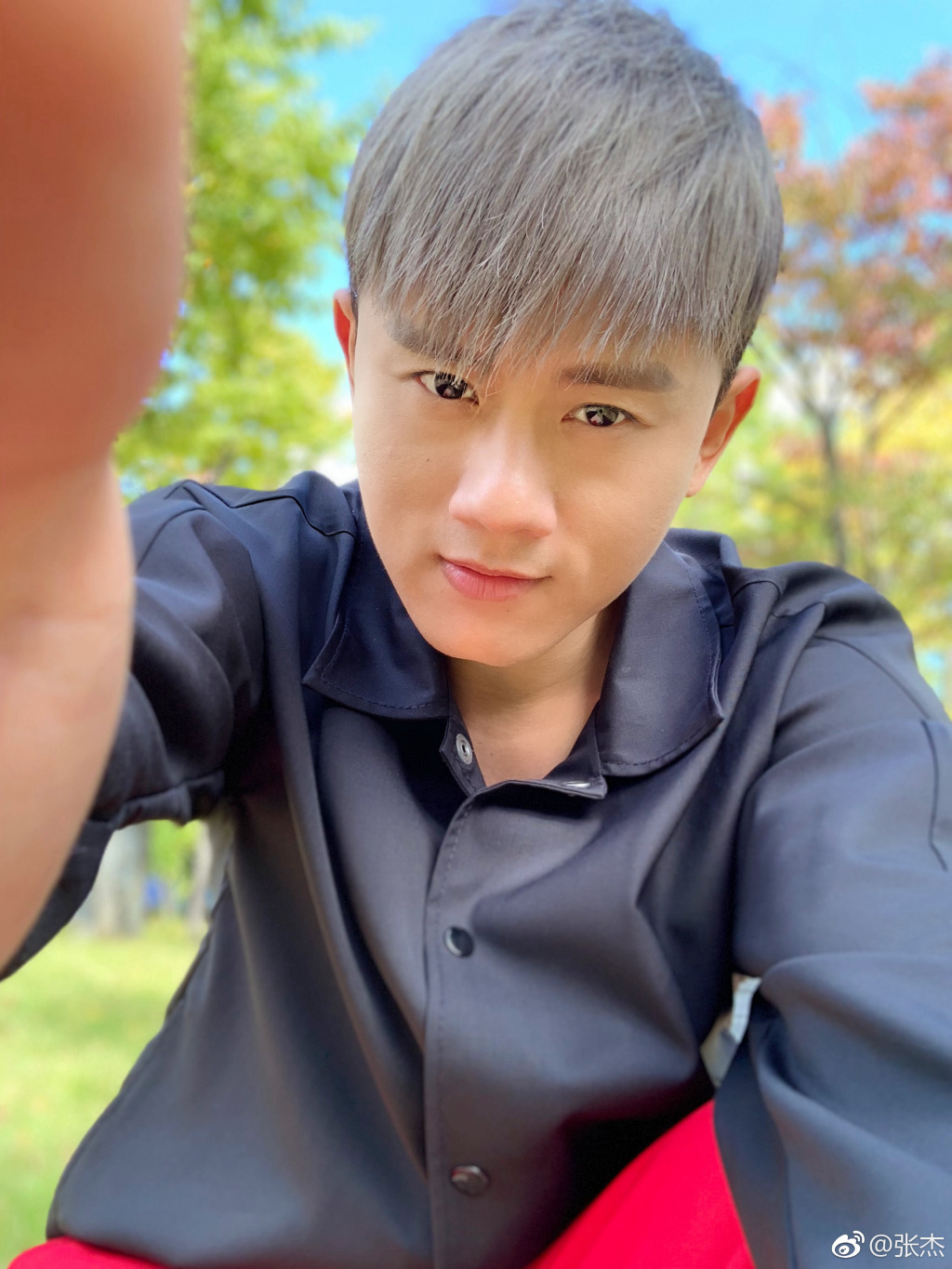 张杰是原创歌手吗他为什么不自己写歌？当今