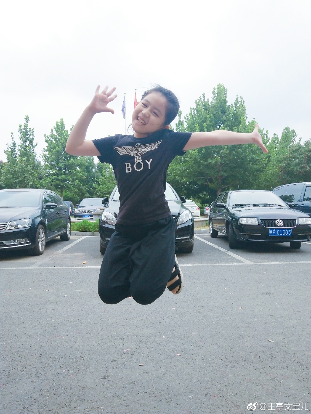 王亭文怎么当上演员的(王亭文是明星吗) 王亭文怎么当上演员的(王亭文是明星吗)