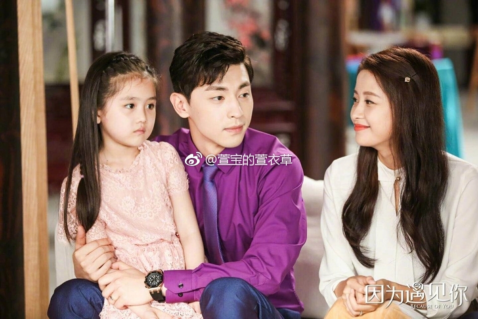 王亭文怎么当上演员的(王亭文是明星吗)