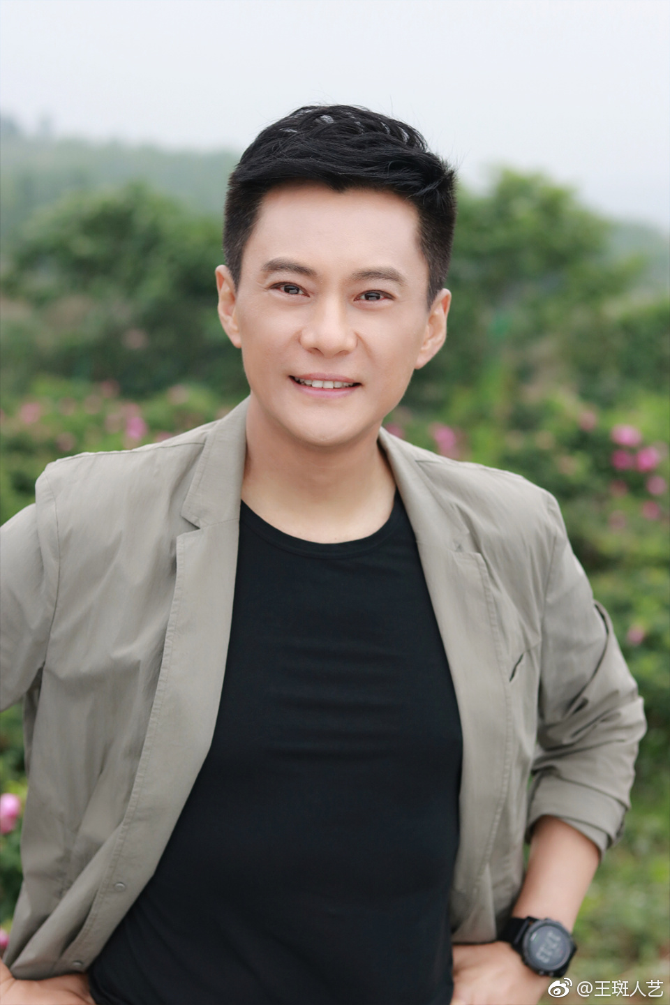 王汀和海清很像的对比图(王汀跟海清好像)