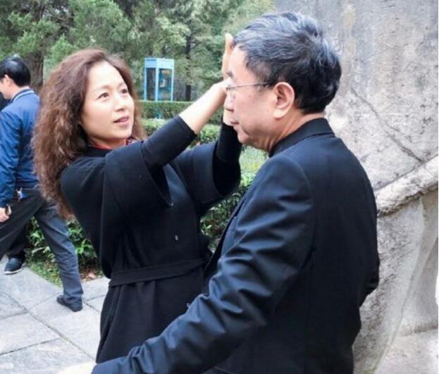 马兰结过几次婚?马兰年轻时的美丽照片 马兰结过几次婚?马兰年轻时的美丽照片