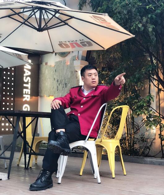 宋晓峰本人是真的口吃磕巴吗(宋晓峰犯什么事了)