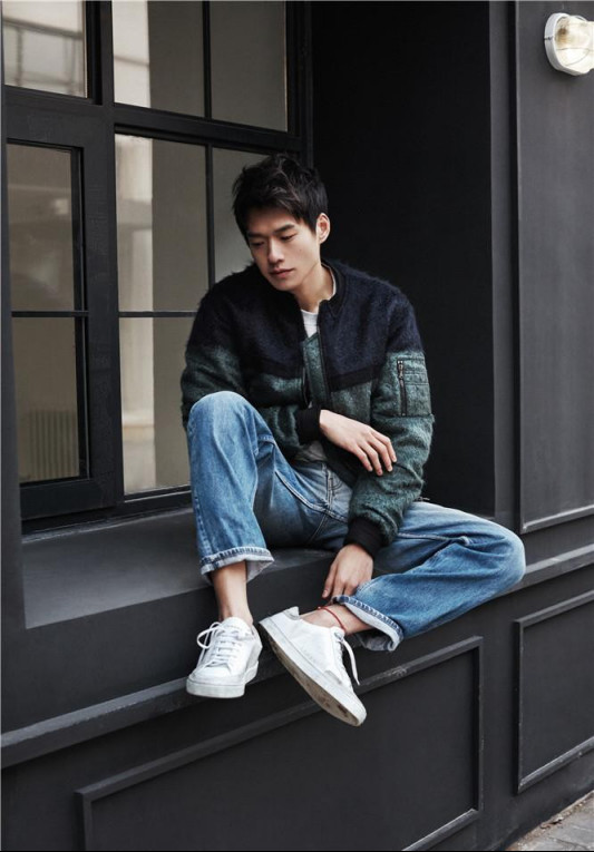 魏大勋的爸爸魏绍林做什么的？魏大勋腿为什