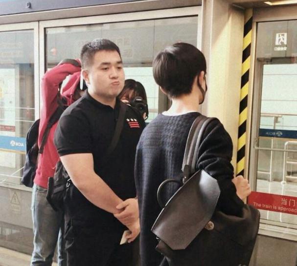 何其龙胖虎助理工资多少？胖虎只负责易烊千