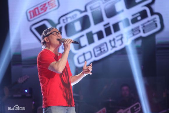 钟伟强中国好声音第一首歌叫什么？谭咏麟如(钟伟强中国好声音第几期)