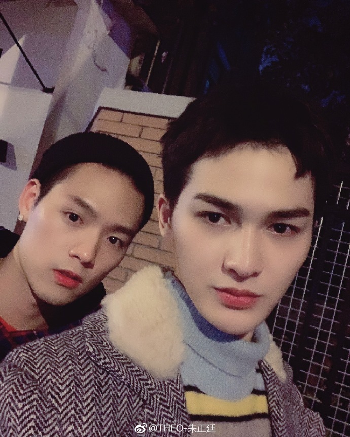 朱正廷腰伤有多严重？曾经疼到哭站不起来被