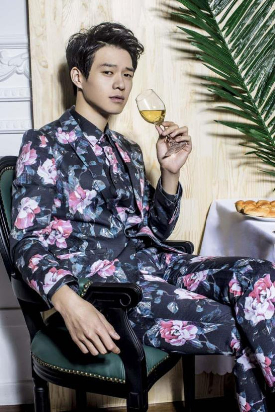 魏大勋的爸爸魏绍林做什么的?魏大勋腿为什