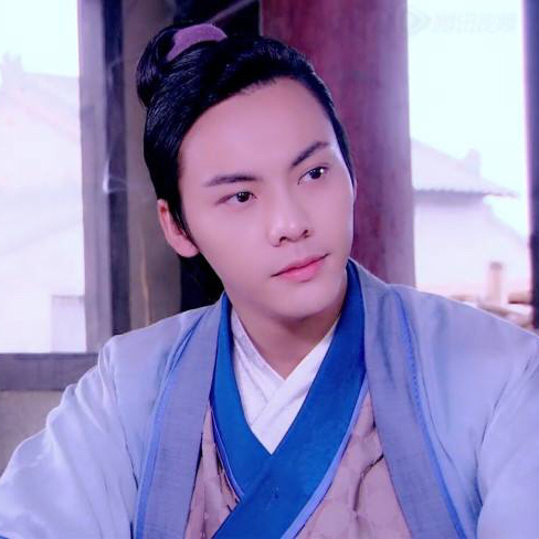 陈伟霆为什么叫的士陈?陈伟霆的鼻子好假啊 陈伟霆为什么叫的士陈?陈伟霆的鼻子好假啊