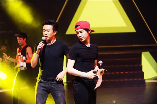 邓超和鹿晗怎么认识的?鹿晗素颜照片被邓超 邓超和鹿晗怎么认识的?鹿晗素颜照片被邓超