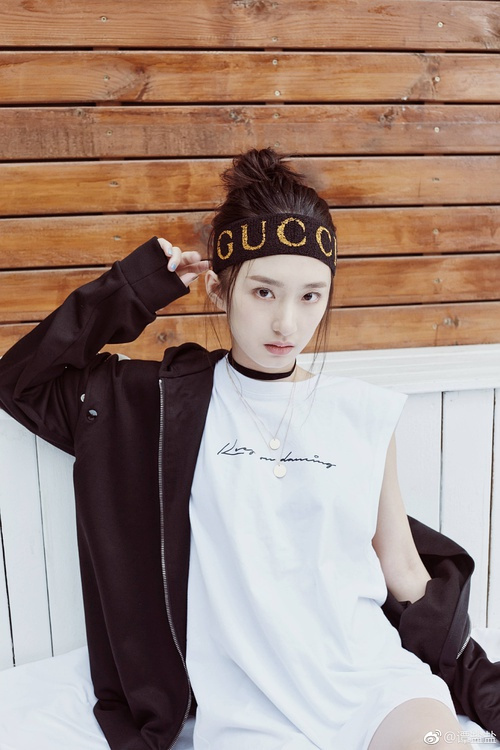 谭盐盐是王思聪的女友吗?谭盐盐性感照片曝 谭盐盐是王思聪的女友吗?谭盐盐性感照片曝