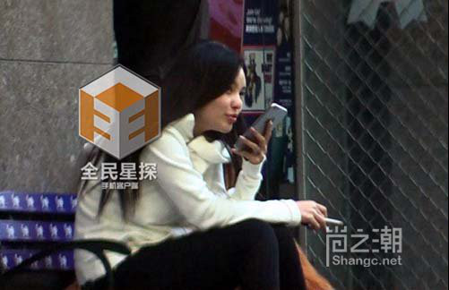 周扬青怎么那么有钱？周扬青抽烟的照片曝光