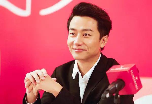 常继红为什么签黄轩？常继红和王京花谁更厉