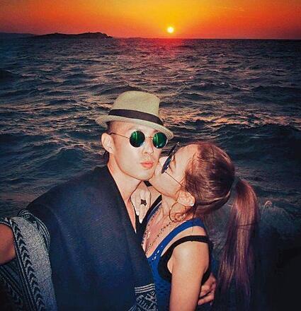 石贞善吴建豪离婚了吗？石贞善是怎么说吴建