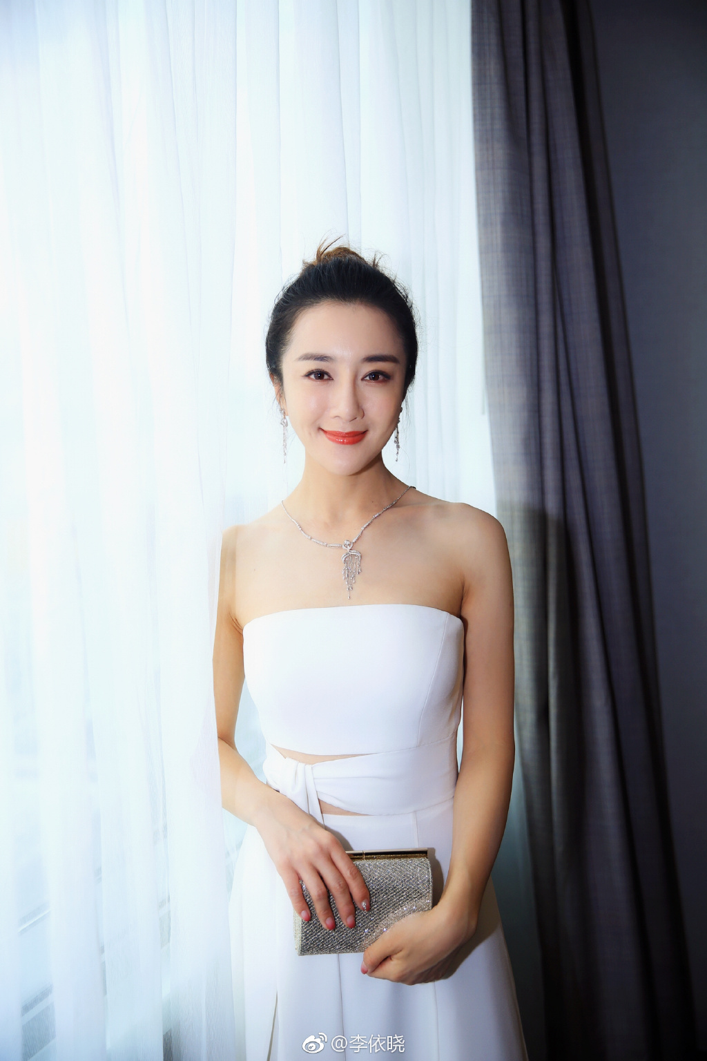 演员李依晓结婚了吗(李依晓说的女演员是谁)