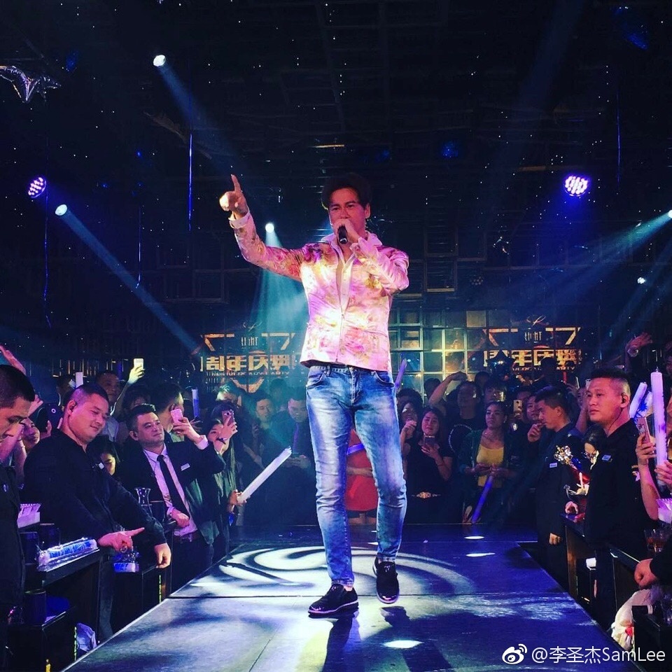 李圣杰是同性恋吗？李圣杰和周杰伦是什么关