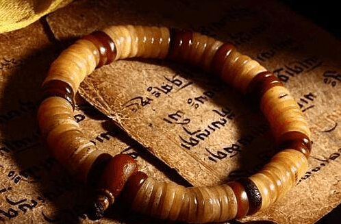 李连杰收藏的佛珠图片(李连杰108颗佛珠)