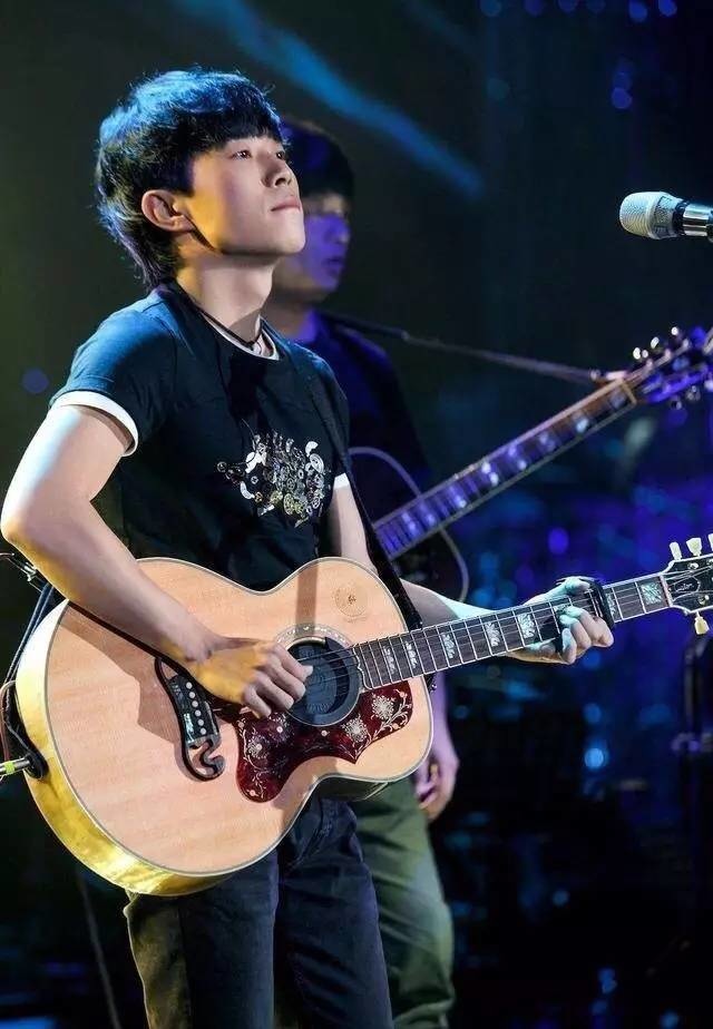 赵雷为什么叫刺猬？赵雷退出好歌曲的原因解