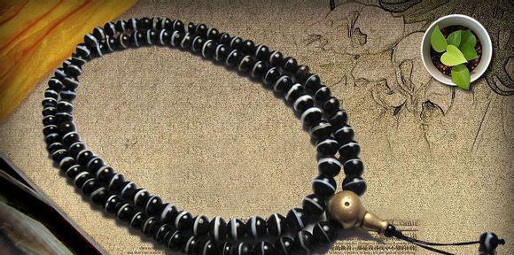 李连杰收藏的佛珠图片(李连杰108颗佛珠)