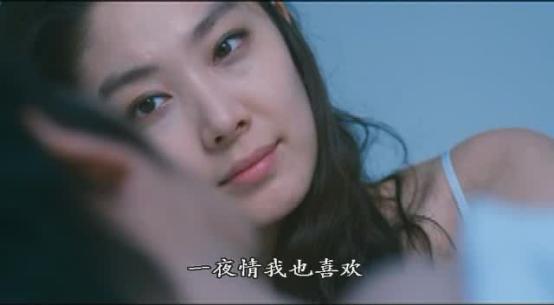 克拉拉整容前照片什么样?克拉拉演过什么禁 克拉拉整容前照片什么样?克拉拉演过什么禁